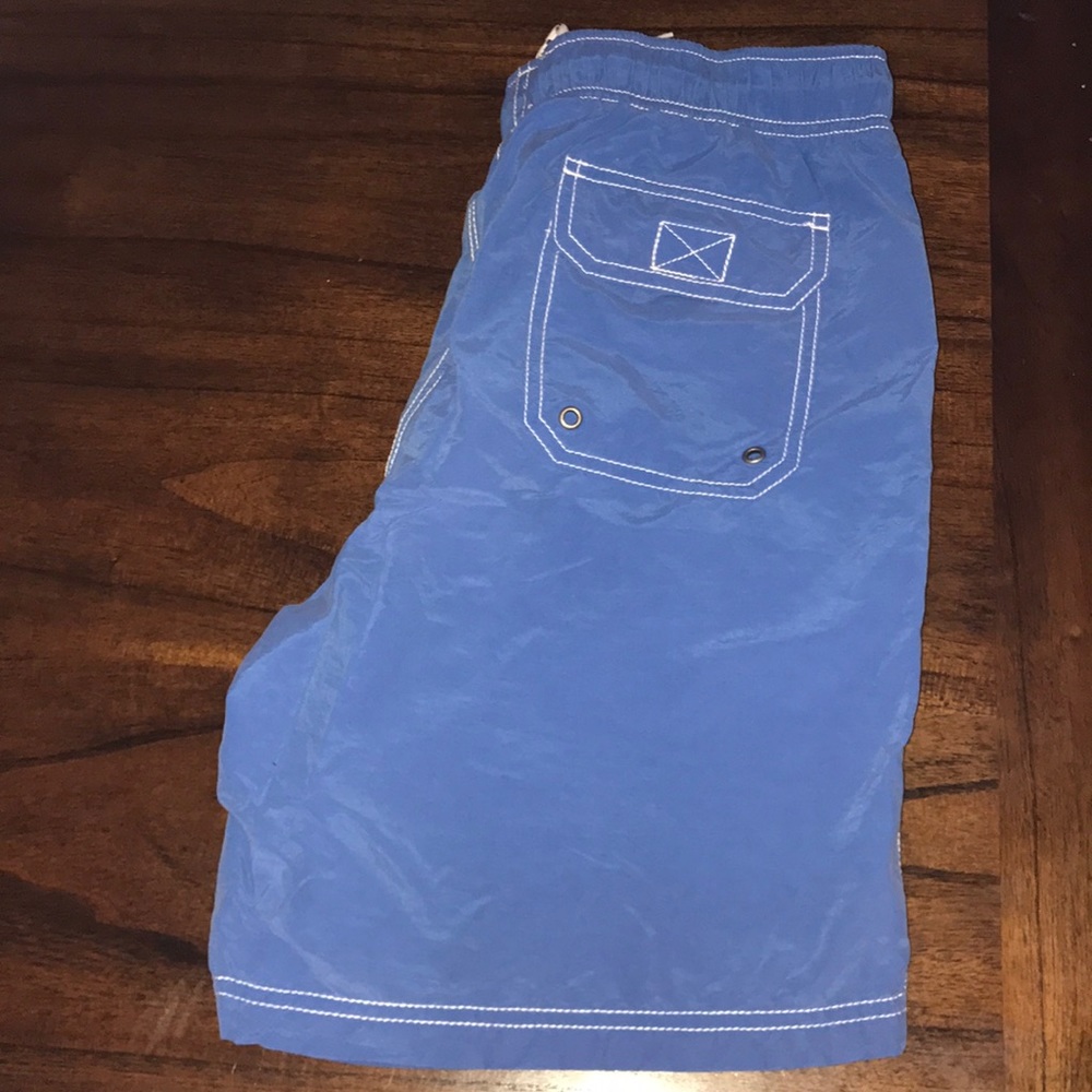 Swim trunks. - Picture 4 of 8